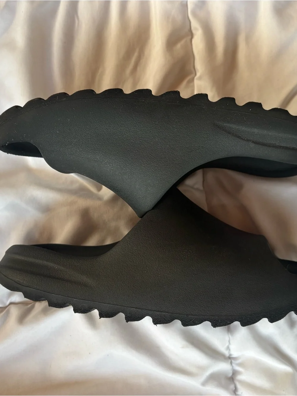 Black Yeezy Slides